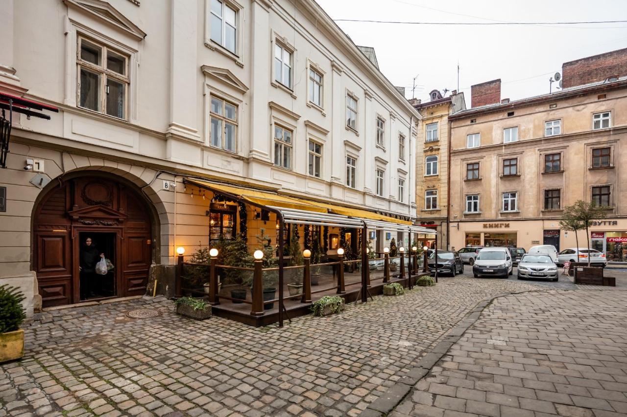 Romari Площа Катедральна 8 Appartement Lviv Buitenkant foto