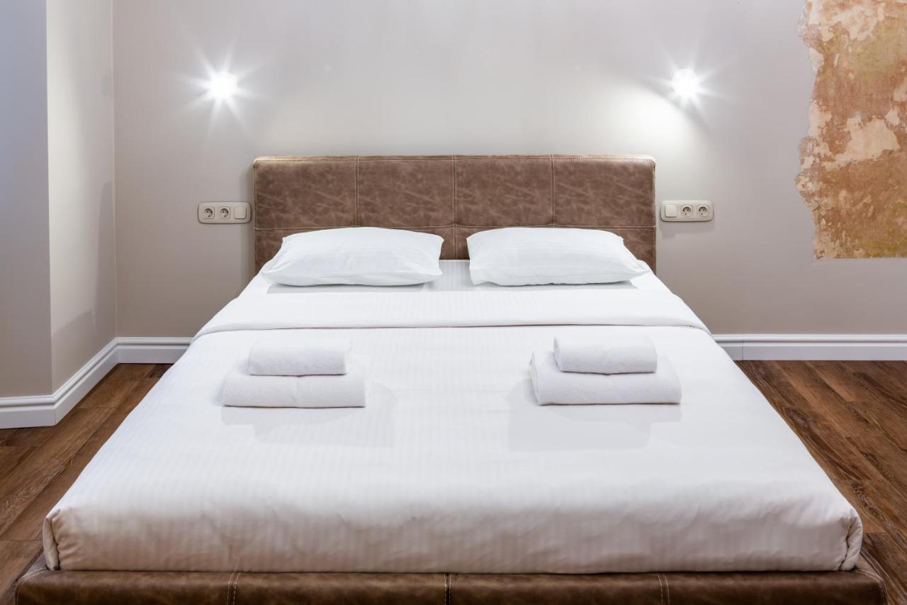 Romari Площа Катедральна 8 Appartement Lviv Buitenkant foto