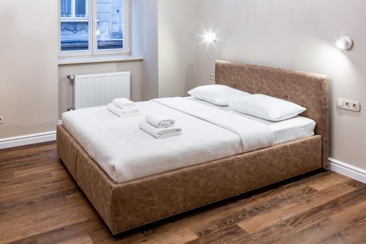 Romari Площа Катедральна 8 Appartement Lviv Buitenkant foto