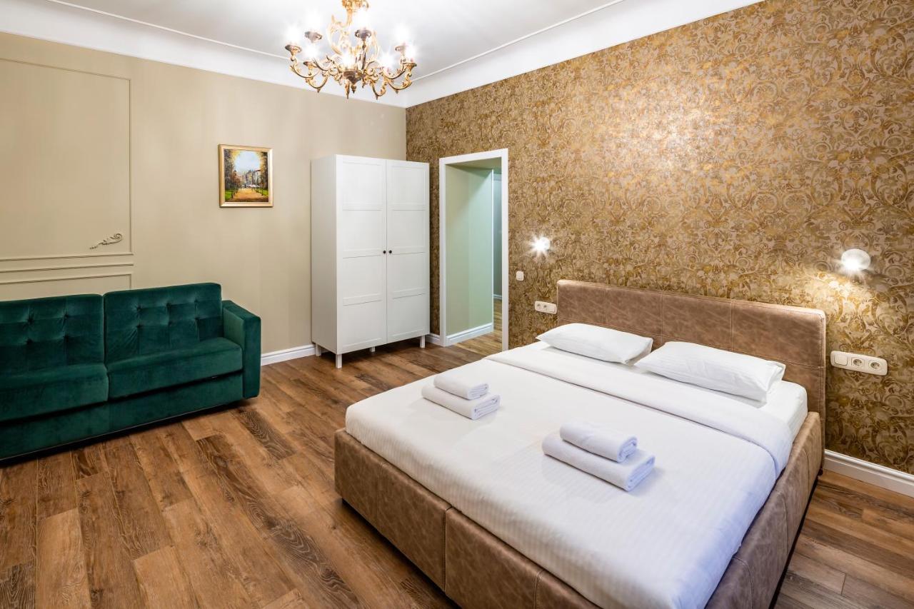 Romari Площа Катедральна 8 Appartement Lviv Buitenkant foto